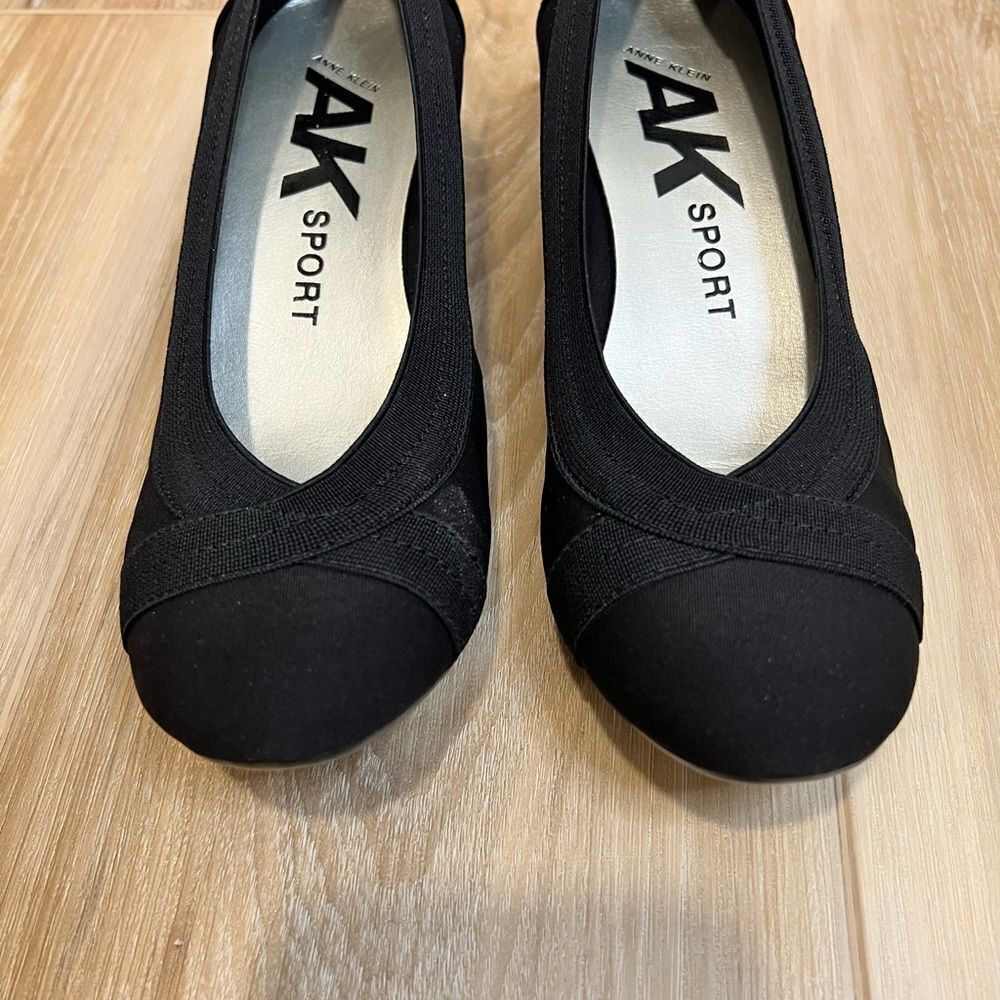 ANNE KLEIN Sport Black Slip On Wedges Size 6 - Picture 9 of 9